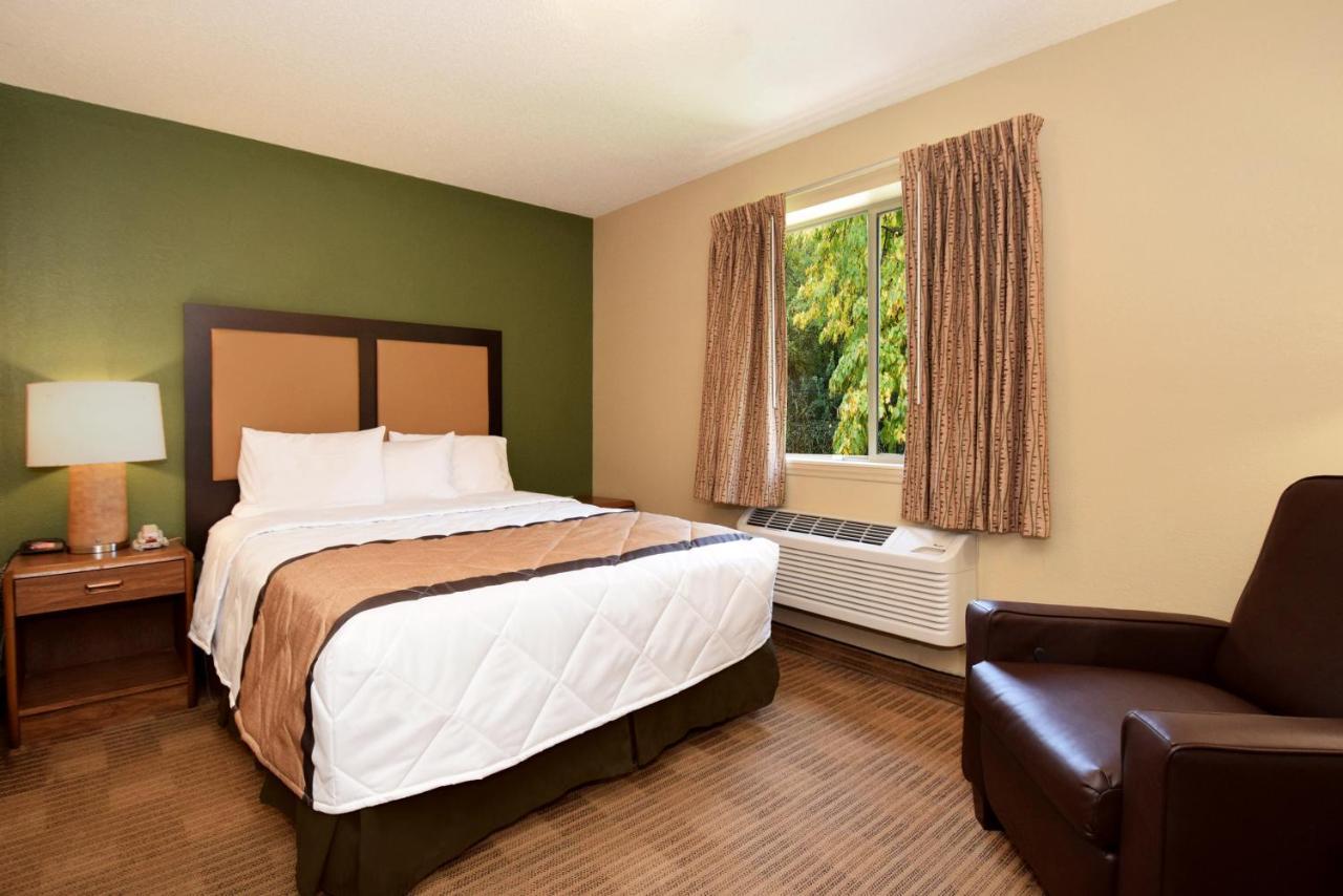 Extended Stay America Suites - Cleveland - Great Northern Mall North Olmsted Exterior photo