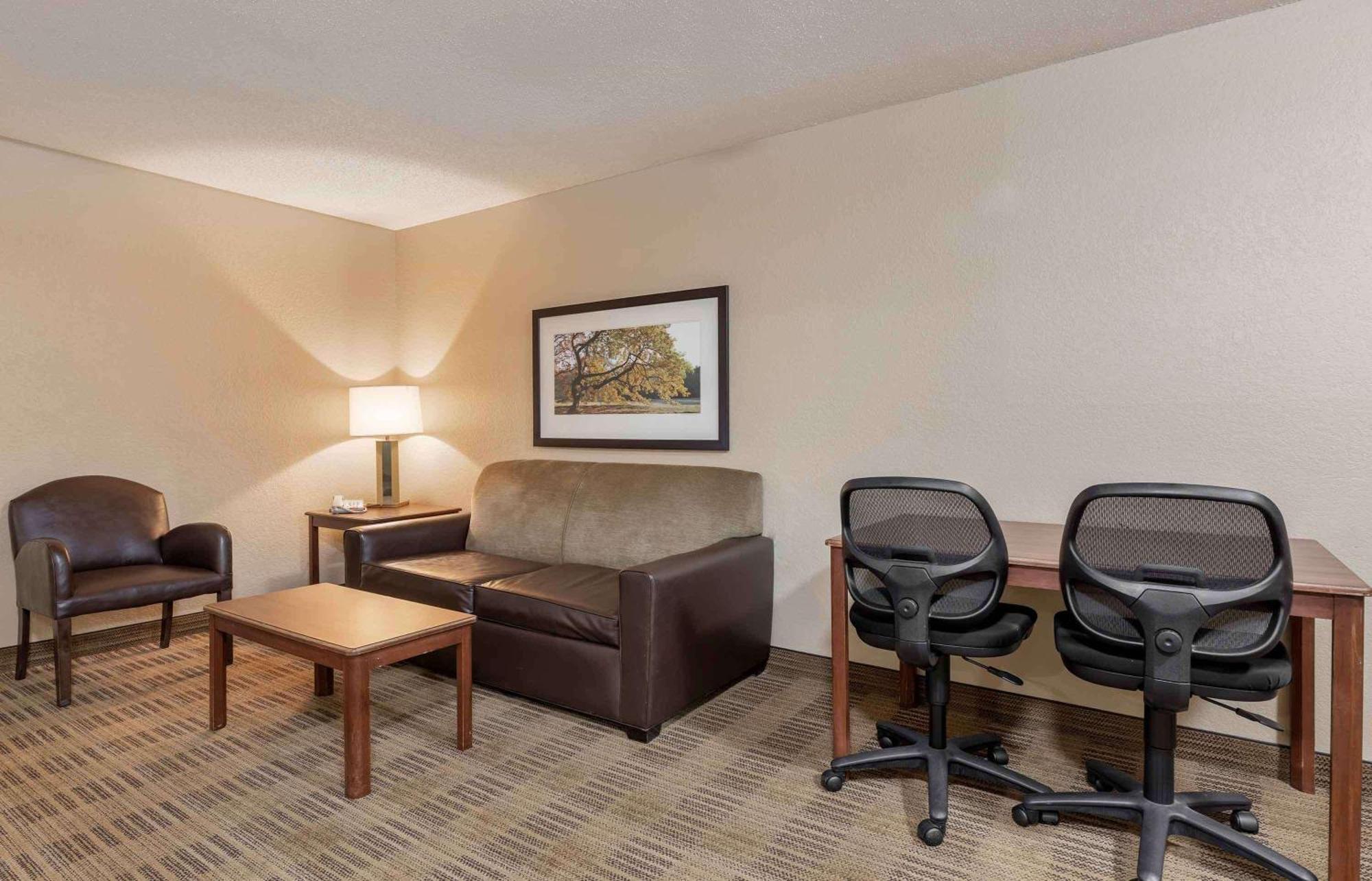 Extended Stay America Suites - Cleveland - Great Northern Mall North Olmsted Exterior photo